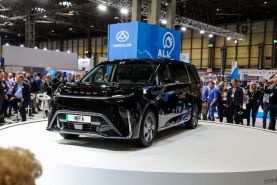 MAXUS launches two new EVs as UK market share shows year on year growth