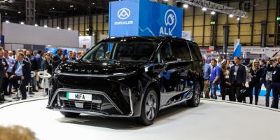 MAXUS launches two new EVs as UK market share shows year on year growth